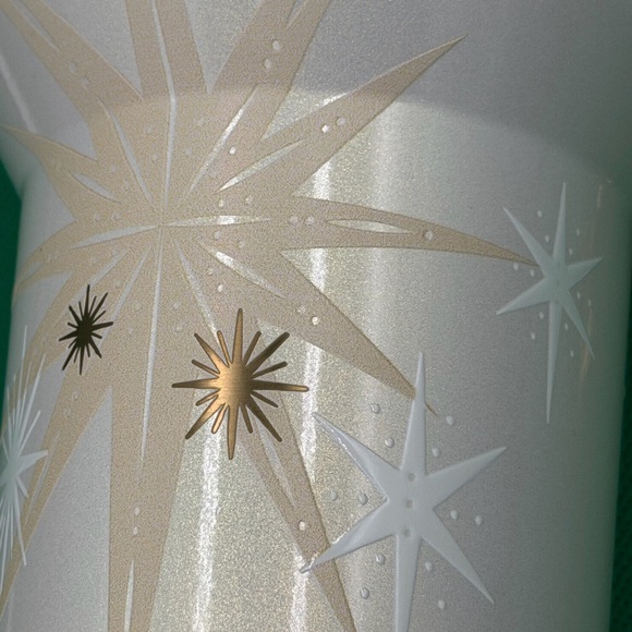 Stanley Cup Quencher Luxe 40 oz Tumbler Starlight Shimmer Gold Star Design, New - Picture 10 of 13